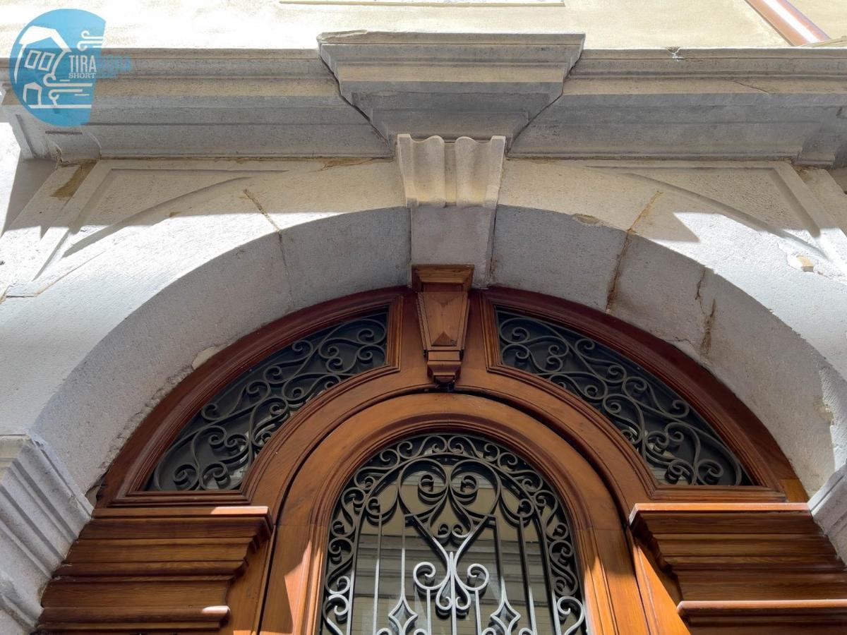 Cavana 4 Tirabora Short Rent Apartment Trieste